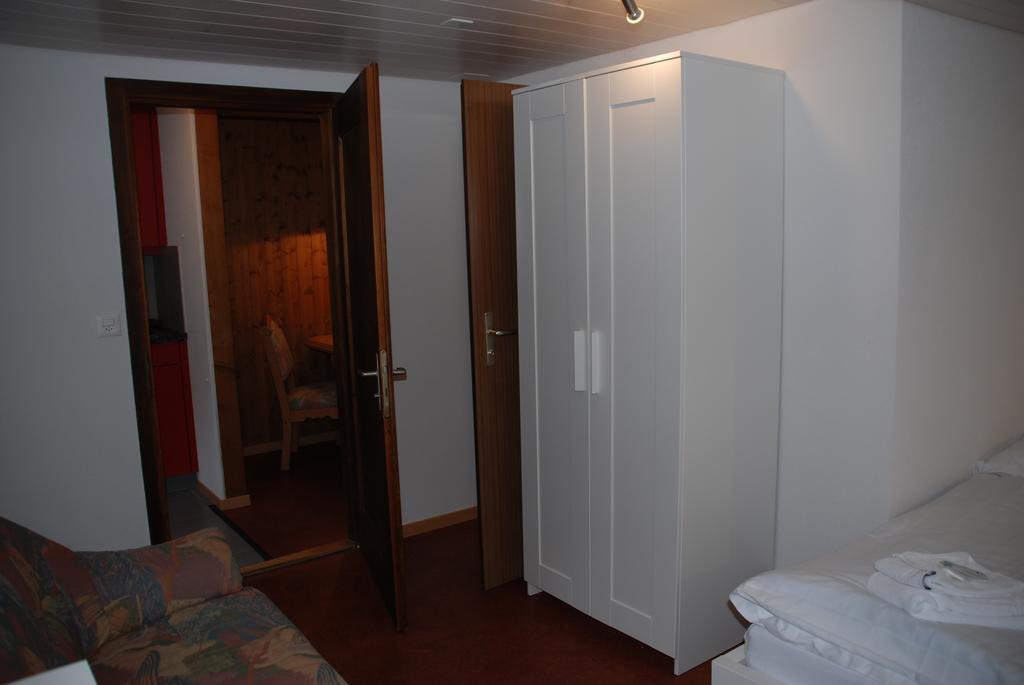 Family-Apartment Du Lac Iseltwald Exterior foto